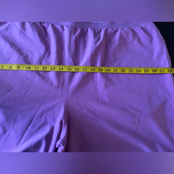 Fabletics Fundamental Shorts 3 X - Picture 9 of 13